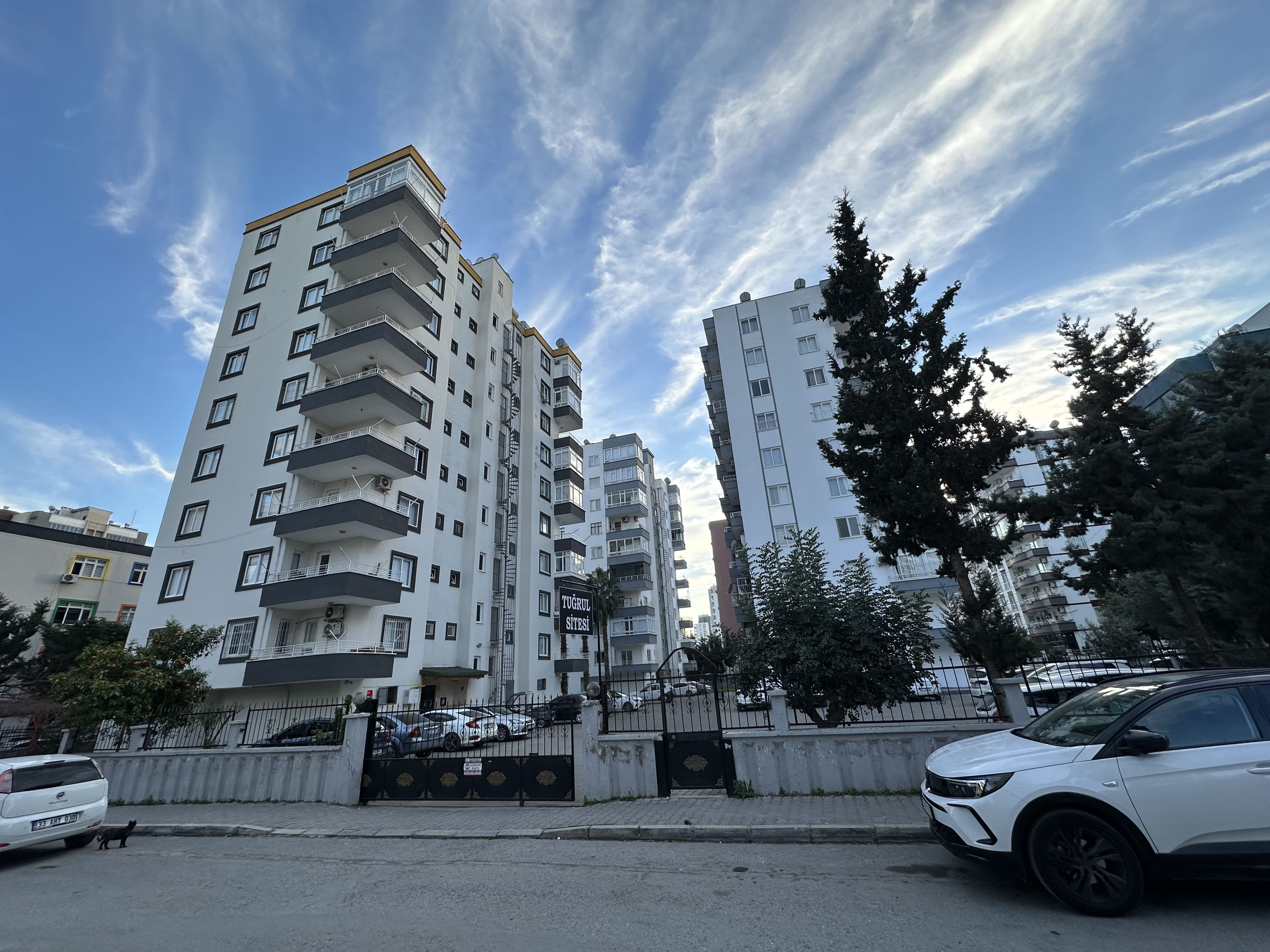 Tuğrul Sitesi